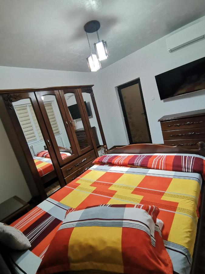 Apartament Central Baile Herculane公寓 外观 照片