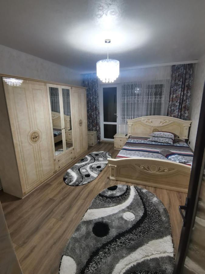 Apartament Central Baile Herculane公寓 外观 照片